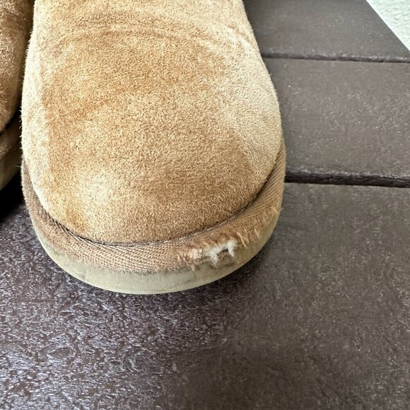 UGG Bailey Button Short Shearling Boots Booties Classic Chestnut Color - size 8 - Picture 7 of 11